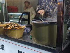 -清真马乐贝腊牛肉蛋黄菜夹馍(马蓉洒金桥店)
