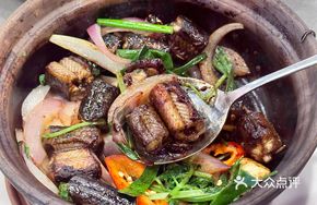 Stewed Eel in Clay Pot
