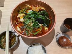 -成都你六姐·牛肉冒菜·麻辣香锅(长泰广场店)