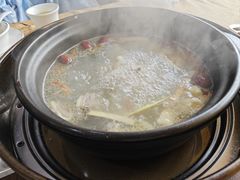 -濠轩阁特色生蚝火锅(水湾路店)