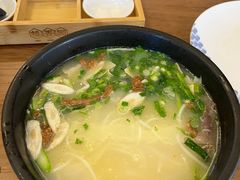 -桥香园云南过桥米线(红龙井店)