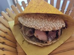 -京容合·老北京烧饼夹肉(珠江八区店)