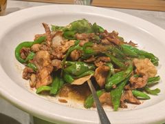 -绿草地·湘菜(酃湖师院店)