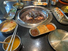 -韩烧牛中牛·甄选黑牛烤肉(黑金店)