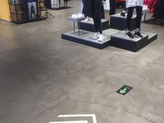 -adidas(滔搏朝阳大悦城店)