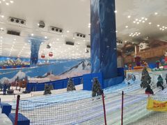 -长沙湘江冰雪世界