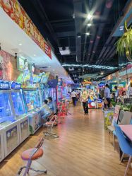 -卡通尼乐园(上海万象城店)