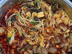 -周良天山牛杂城(天山路总店)