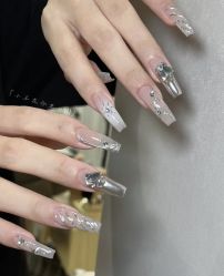 -1T·1M 日式美甲美睫