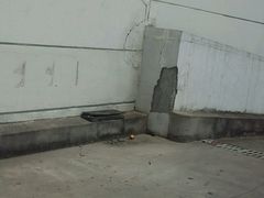 -欧尚超市苏州店停车场(金鸡湖路店)