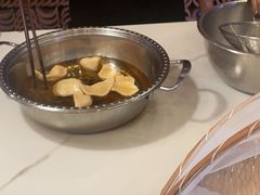 -石梅湾威斯汀度假酒店-品味餐厅·川湘菜·海鲜风味火锅·手工面食·万州烤鱼·口味牛蛙·小龙虾
