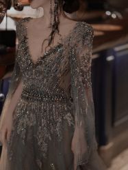 -艾米丽婚纱礼服
