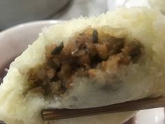 芽菜包子-胡成记口蘑龙眼包子(盐道街店)