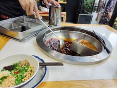 -吃城都·鱼蛙火锅(西玉龙街店)