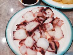 白灼八爪鱼-屋里家延边朝鲜族冷面(梅林3店)