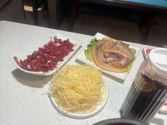 -贵府酸汤牛肉火锅·贵州老字号(飞山街店)