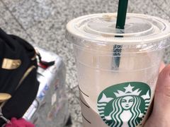 -星巴克(上海虹桥新天地二店)