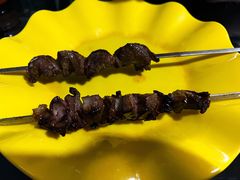 -烤肉小伙烤肉店