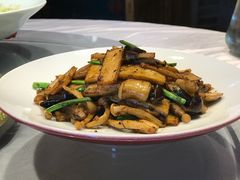 黑松露韭菜珍菌-京味斋·北京烤鸭(华威桥北工大店)