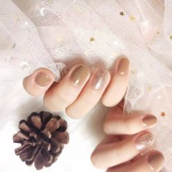 -丫丫NAIL日式自助美甲美睫沙龙