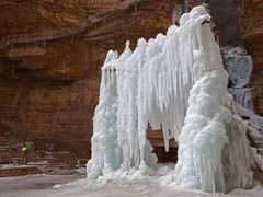 -龙潭大峡谷自然风景区