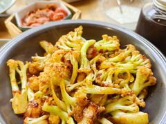 -蜜桃餐厅·伴山(湖滨商业街店)