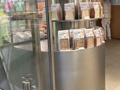 -好利来(武汉新天地店)