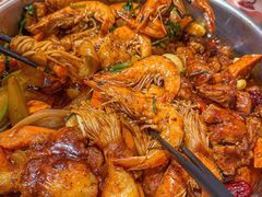 -黄记煌三汁焖锅(新佳丽江汉路店)