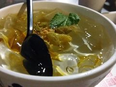 -龙巢盱眙龙虾·牛蛙·烧烤宵夜(八卦岭店)