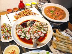 -老宅藕香·湖北菜·非遗藕汤·武昌鱼(黄鹤楼景观店)