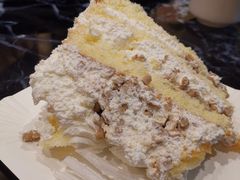 栗子蛋糕-红宝石·鲜奶小方·海派西点房(莘庄龙之梦店)