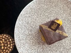 -OZONE 顶楼酒吧(香港丽思卡尔顿酒店)