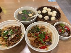 -佬钱湾仔(衣裳街店)