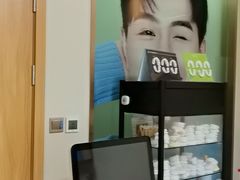 -上海仁爱医院口腔科 · 种植
