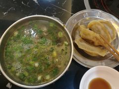 牛肉锅贴-清真·玛丽亚新疆菜主题餐厅(浙江中路店)
