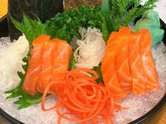 三文鱼刺身-浦·传统日式料理(3 5 1 1 店)