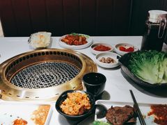 -炙城·韩式烤肉(南京东路店)