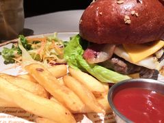 -阿妮叶李(光谷世界城店)