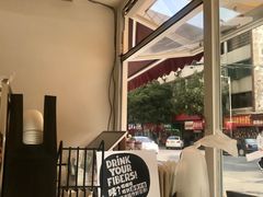 -UPUPKAFE  立咖啡(浏城桥店)