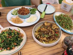 -合合春饼·酱骨·东北菜(潘家园店)
