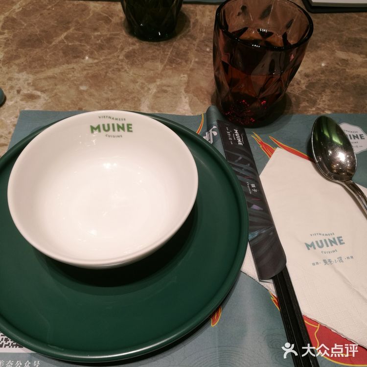 美奈大头虾节全城寻找锦鲤