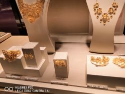 -周大福CHOW TAI FOOK(欧亚卖场店)