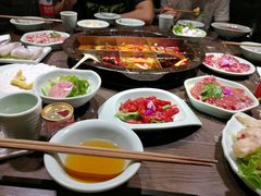 -红九格老火锅(三峡广场店)
