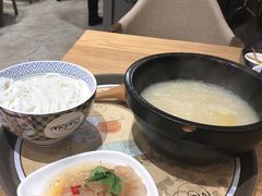 -妈妈故事米线(市府恒隆店)