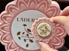 -Laderach 莱德拉(上海环贸iapm店)