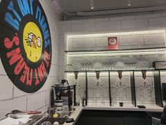 -Dogi&kiki Coffee(中心商务大厦店)