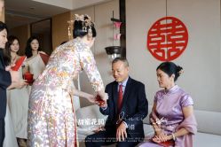 -LOVE SHINE婚纱·红鼎庄龙凤褂·妈妈装定制