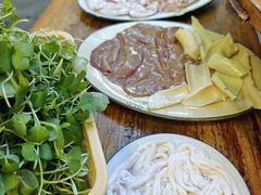 -华哥新鲜猪精品美食