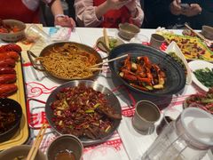 -肥肥虾庄·金牌油焖大虾(杨园滨江时代walk店)