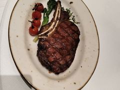 -马克西姆俄罗斯餐厅(通亚街店)